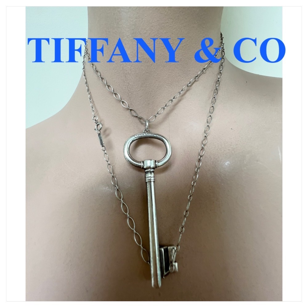 🔴Authentic TIFFANY & CO Sterling Silver Long Chain large KeyPendent Necklace 🔴